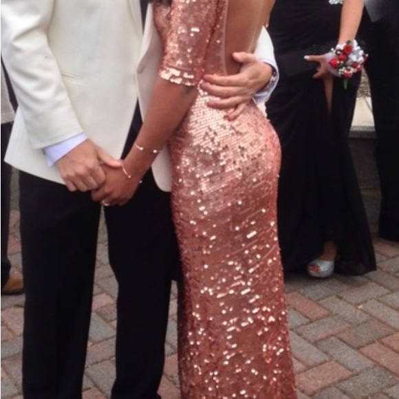 BCBS FORMAL ROSE GOLD SEQUIN FLOOR LENGTH GOWN FAB LOW SCOOP BACK-JAW DROPPING! - Picture 10 of 10